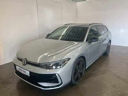 VW Passat R-Line People 2,0 TSI 195 kW 4MOT