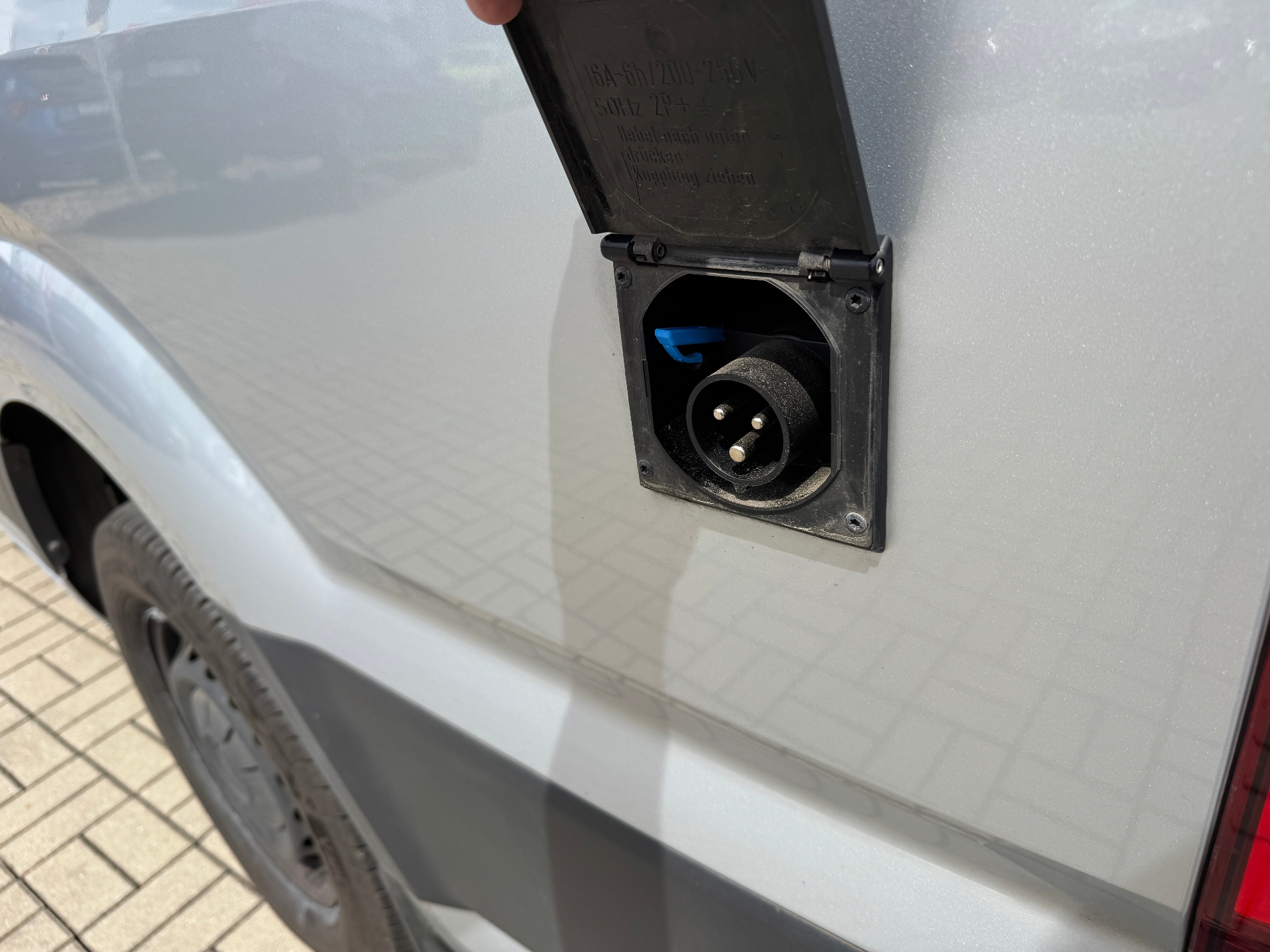 Volkswagen Crafter - skříňový vůz