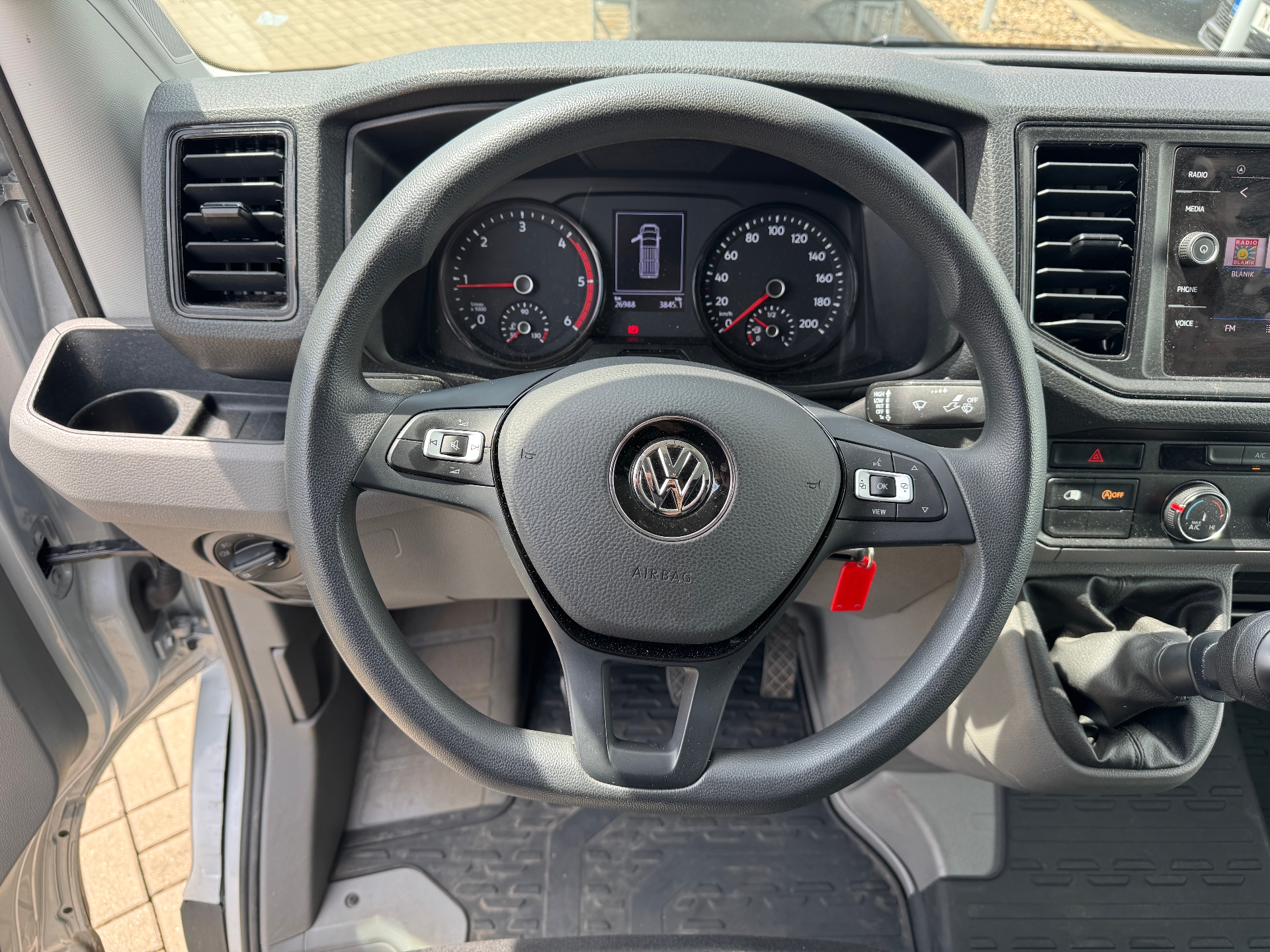 Volkswagen Crafter - skříňový vůz