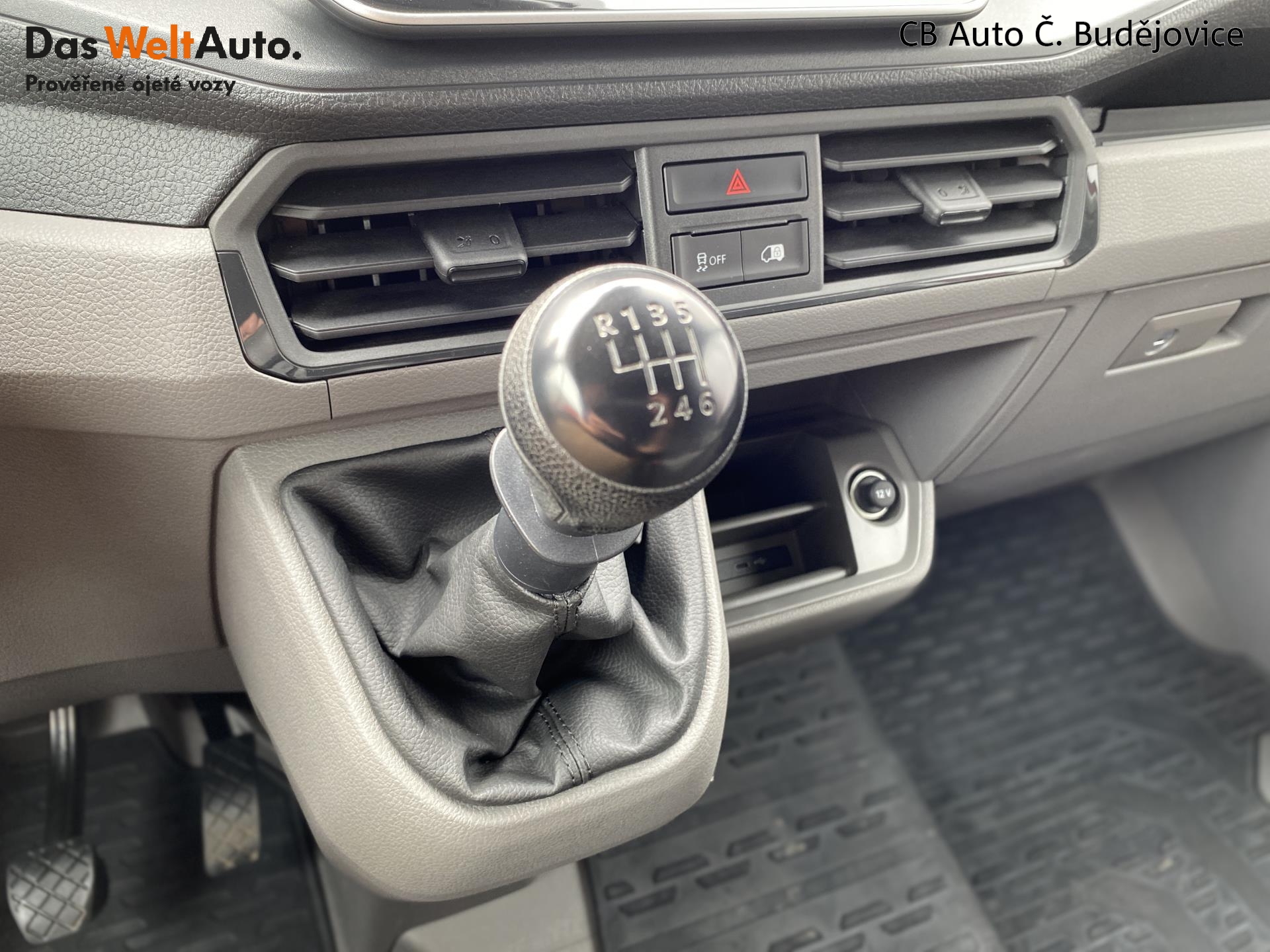 Volkswagen Crafter - skříňový vůz