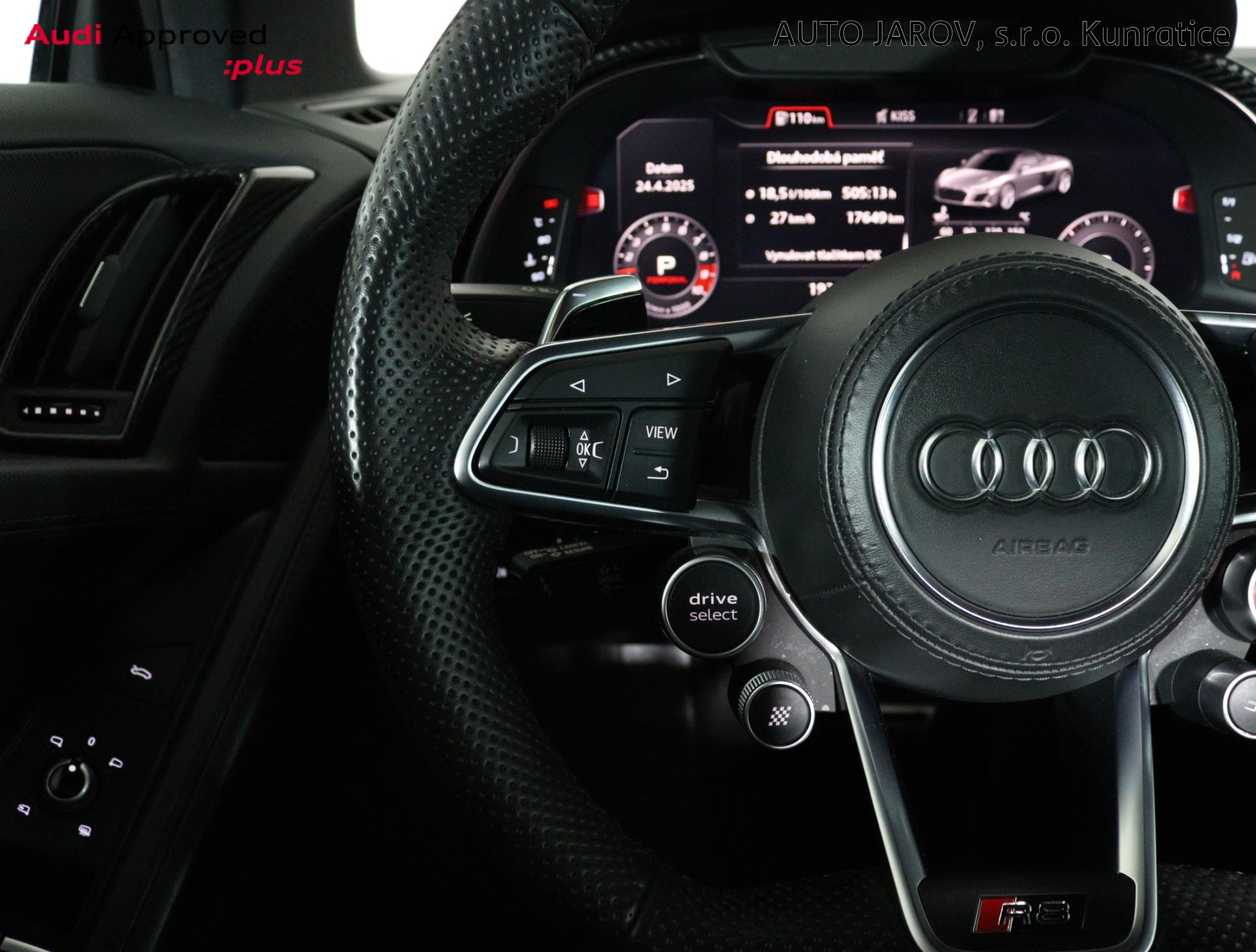 Audi R8