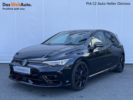 VW Golf 2.0TSi GT 245kW Black Edition