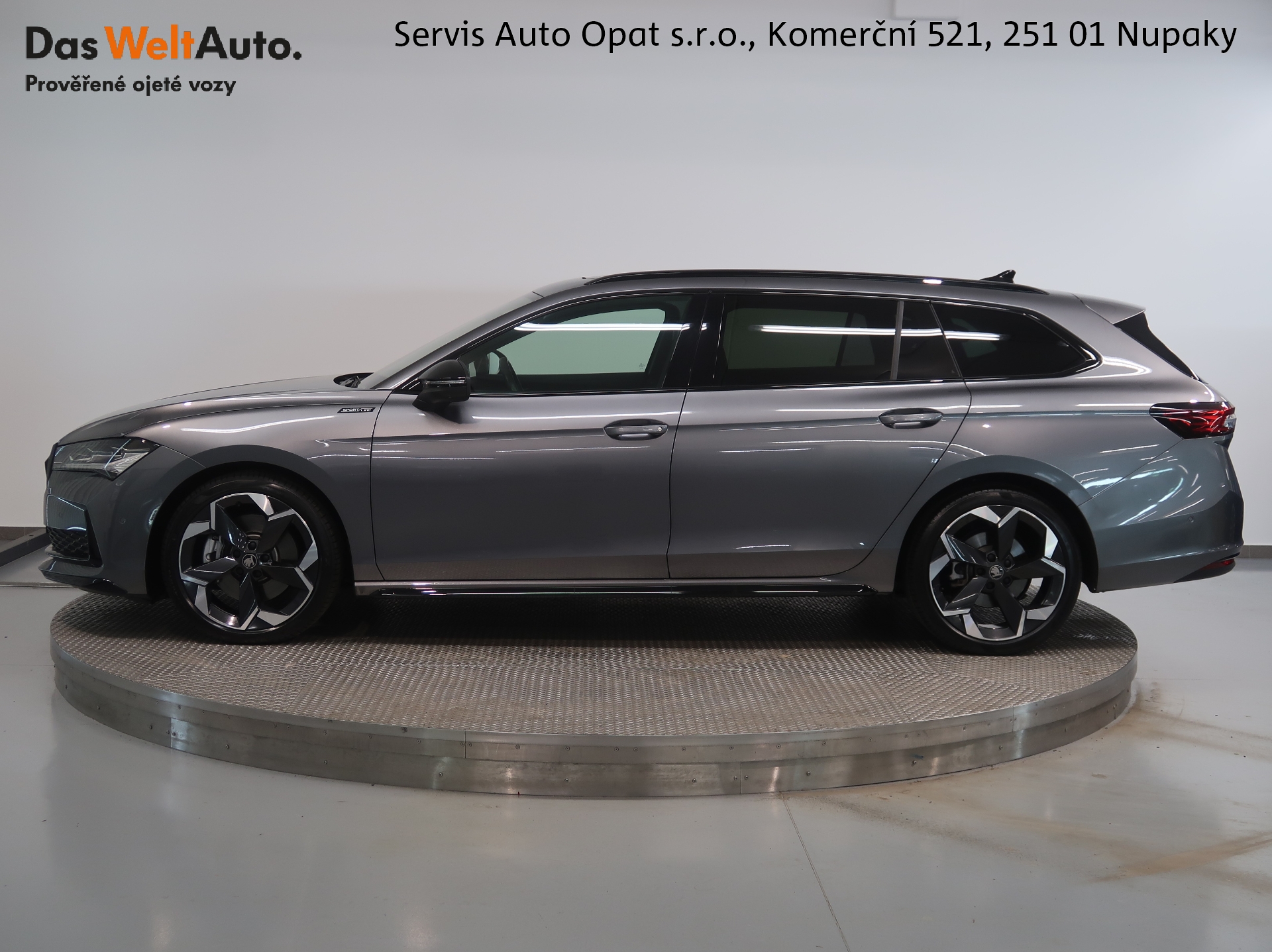 Škoda Superb