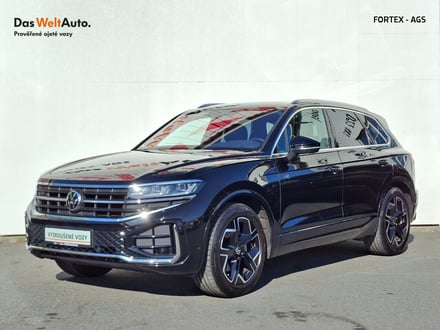 VW Touareg R-LINE, FACELIFT,V6 3.0 TDI,210kW,4Motion,Prodl.záruka,Nez.t