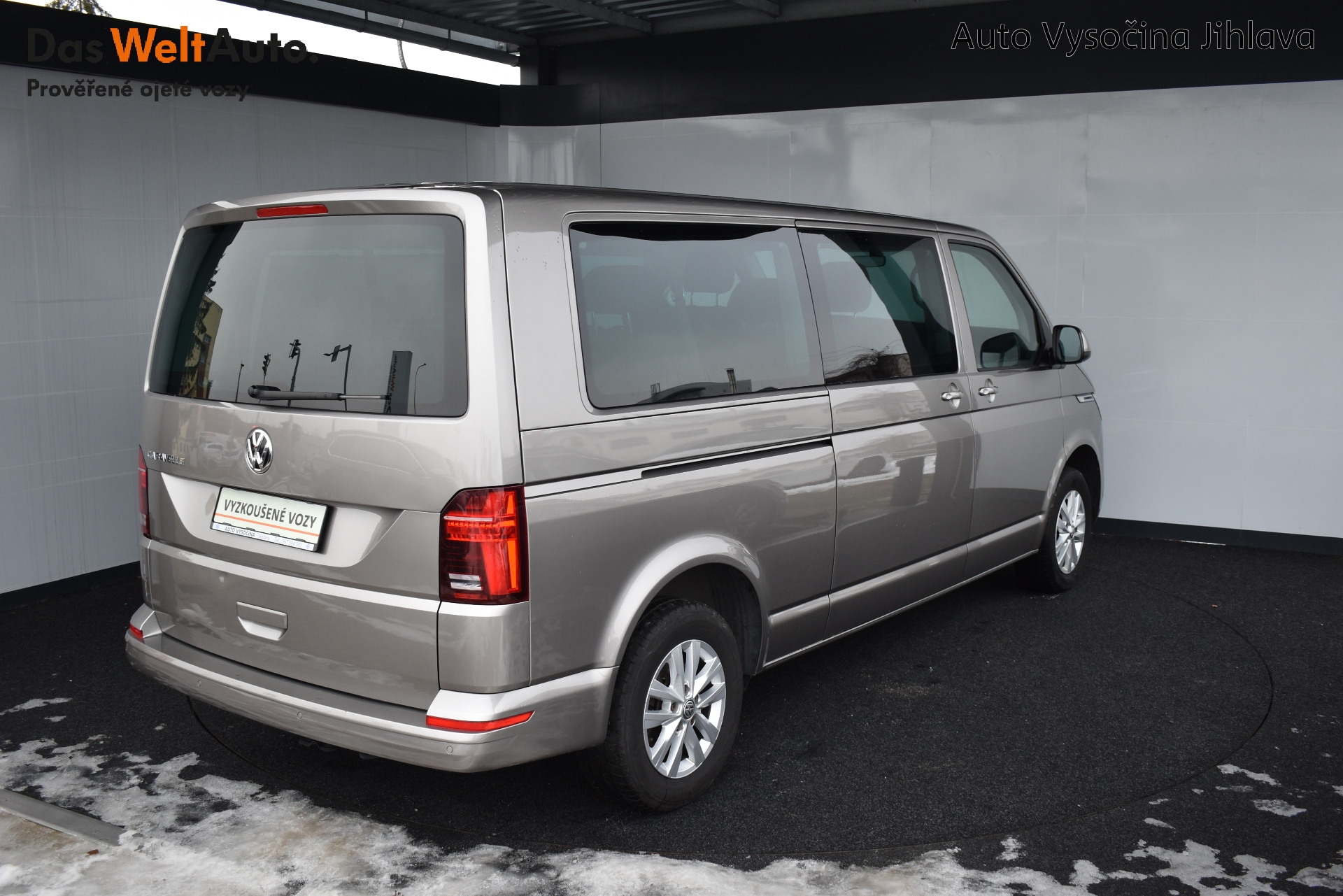 Volkswagen Caravelle