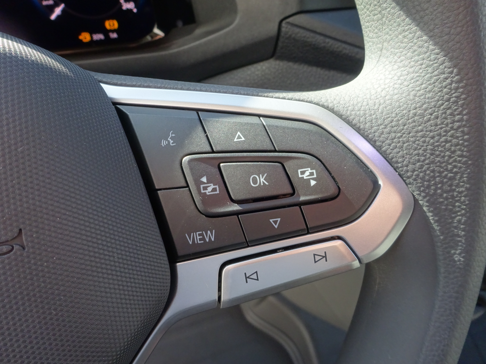 Volkswagen Crafter - skříňový vůz