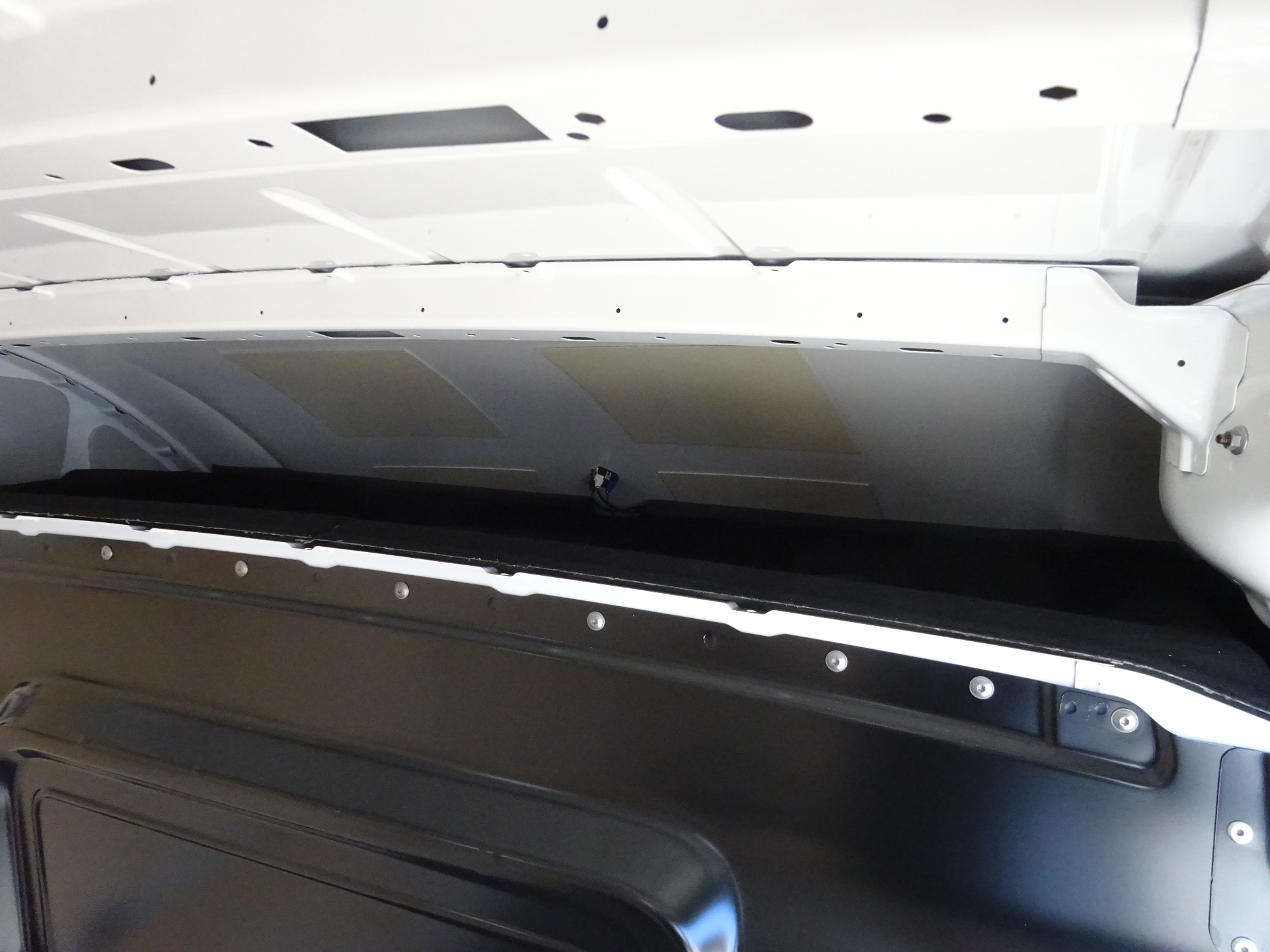 Volkswagen Crafter - skříňový vůz