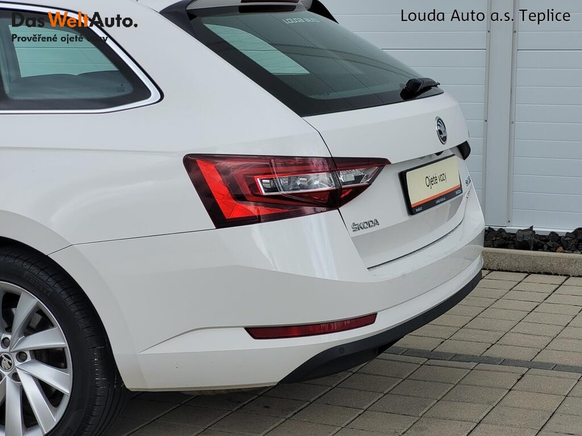 Škoda Superb