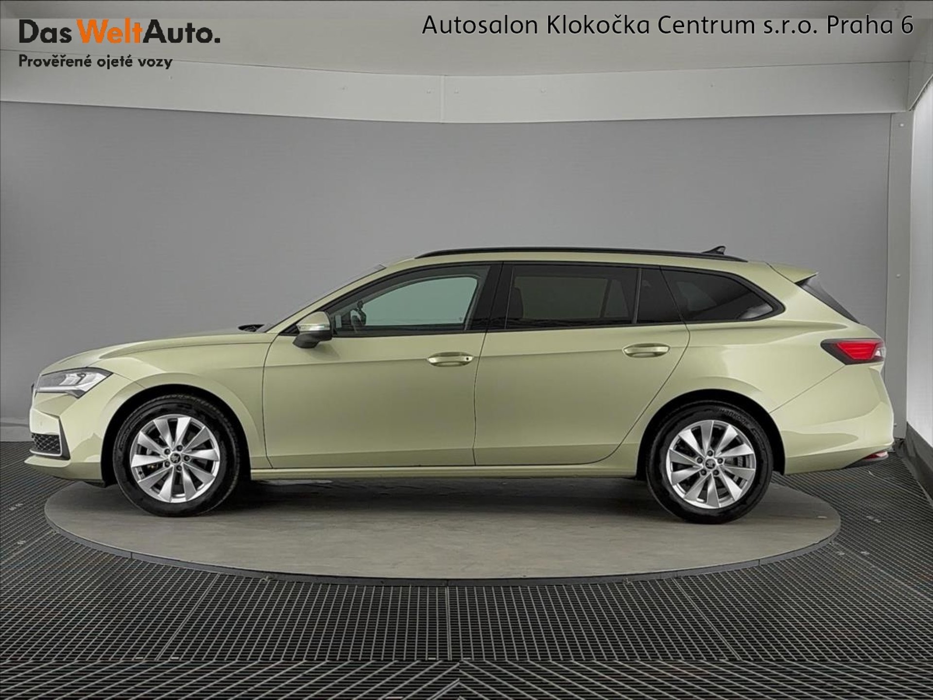 Škoda Superb