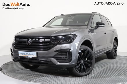 VW Touareg R-LINE V6 3,0 TDI 4MOT 8TT