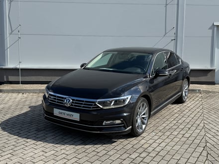 VW Passat 2.0 TDI BMT 140kW DSG Highline R-line