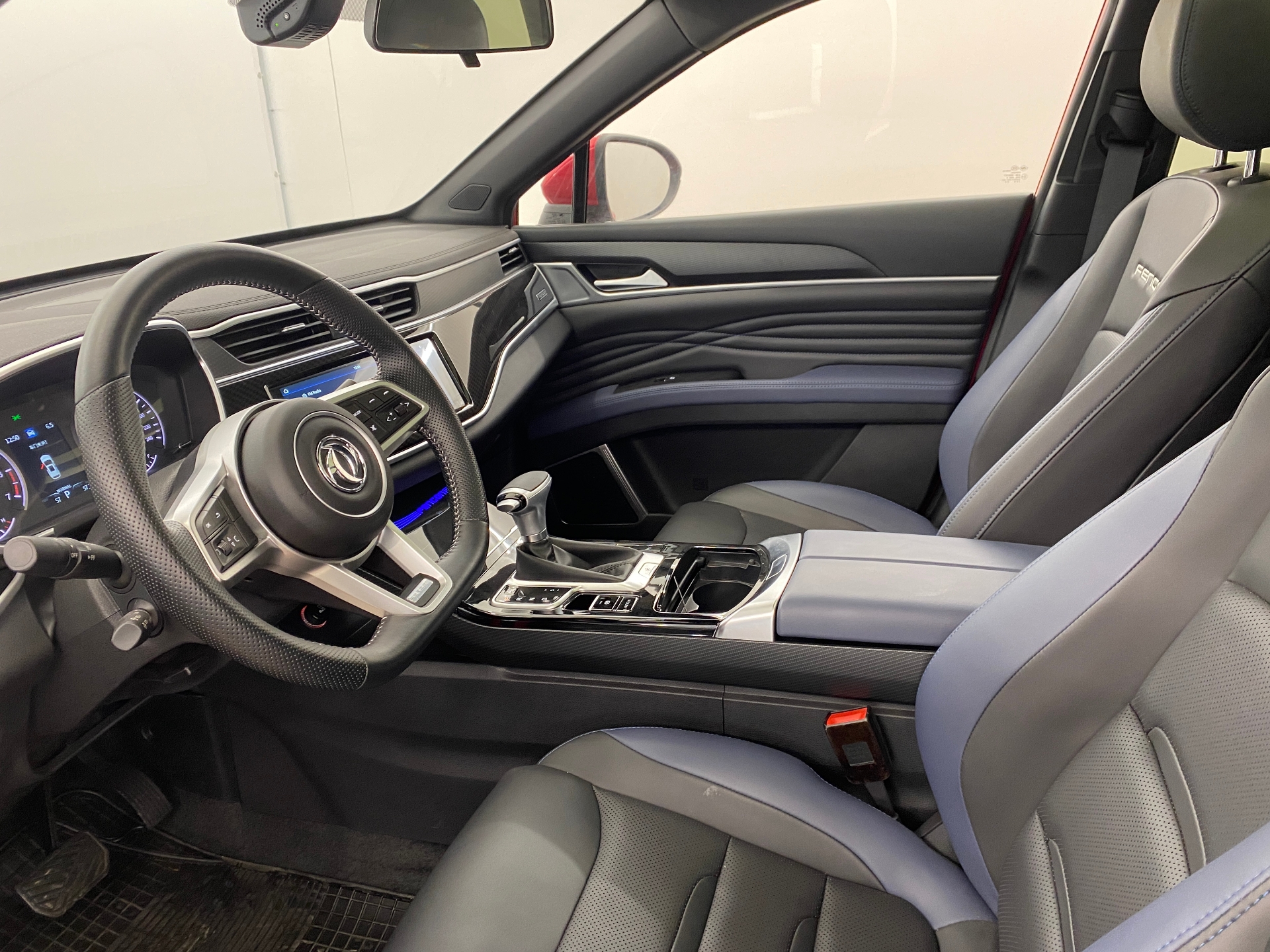 Dongfeng Fengon 5