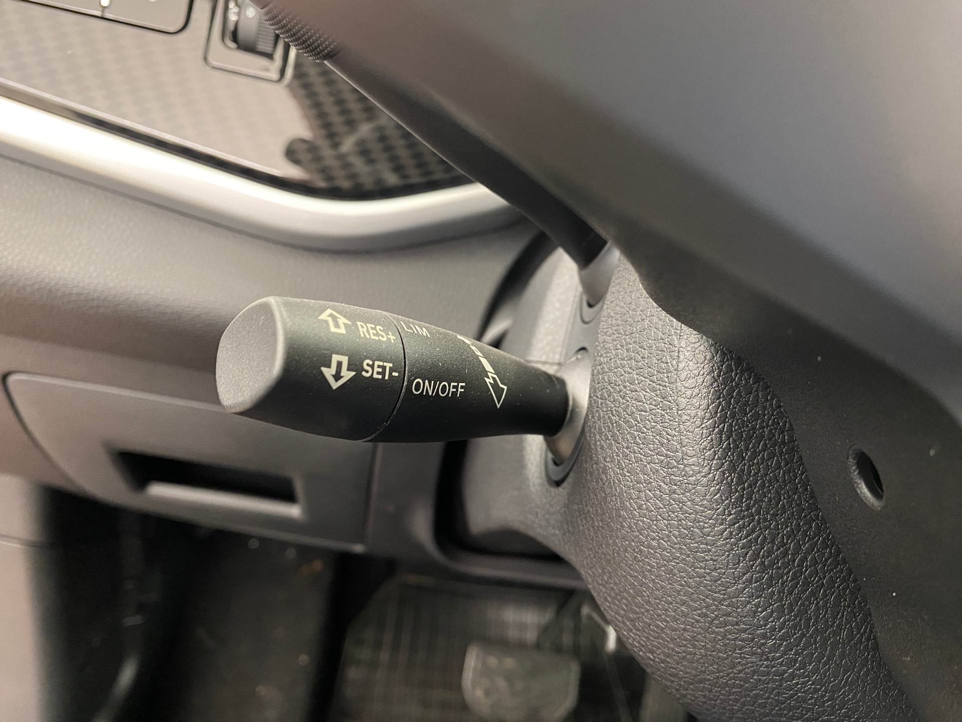 Dongfeng Fengon 5