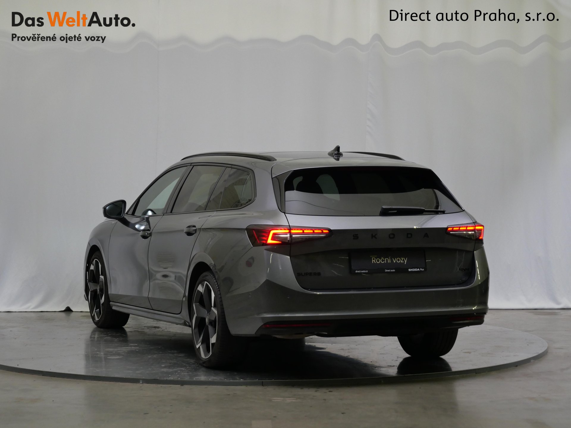 Škoda Superb