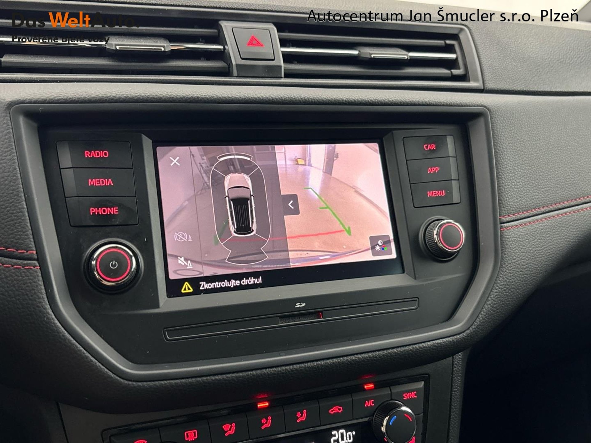 Seat Arona