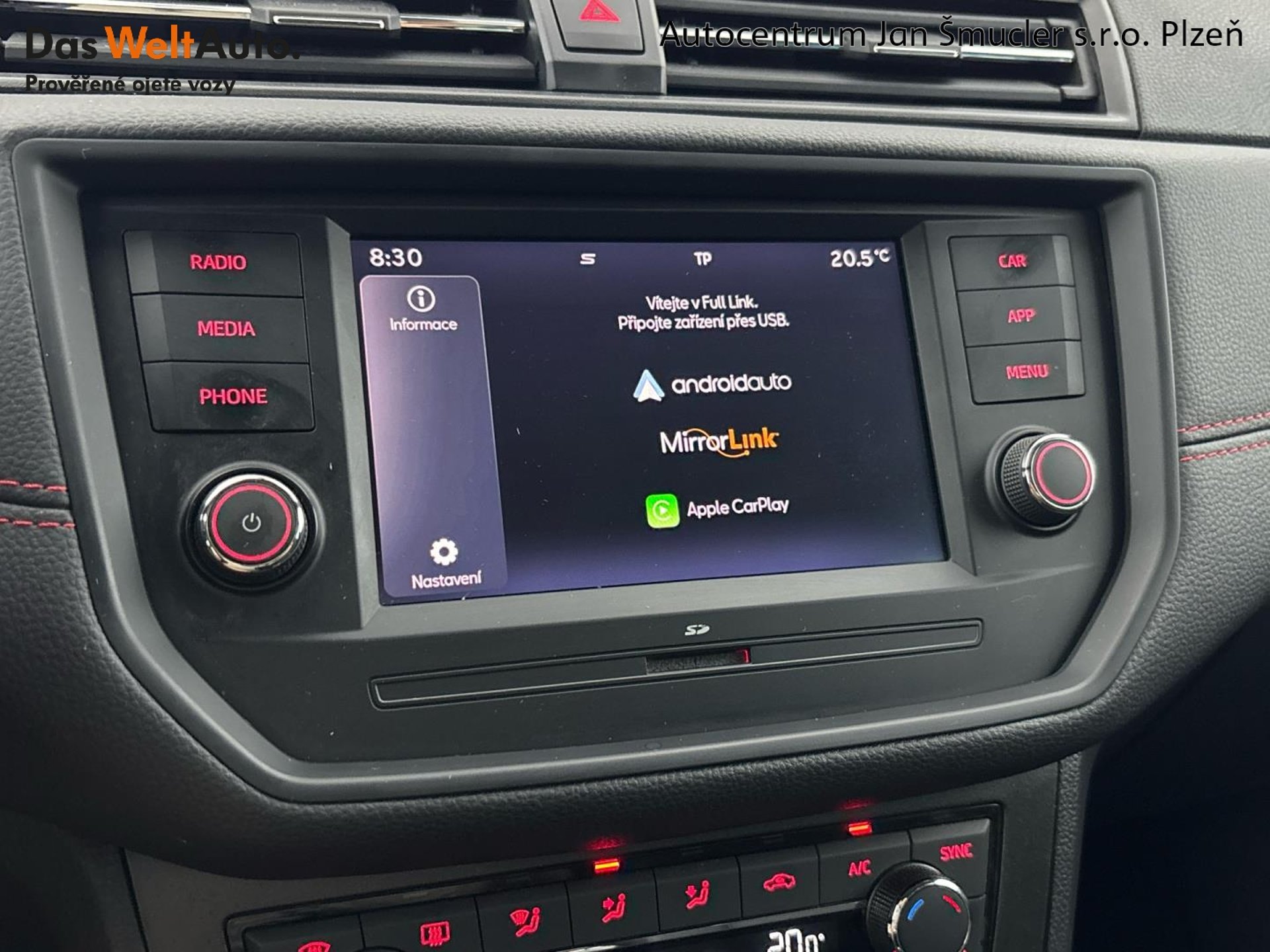 Seat Arona