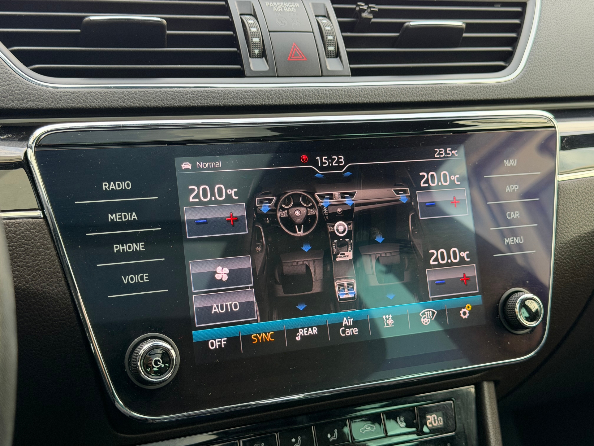 Škoda Superb