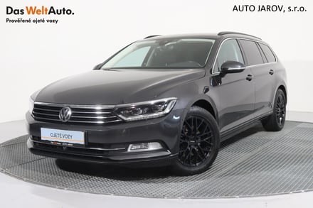 VW Passat VARIANT COMFORTLINE 2,0TDI DSG/ ACC, LED