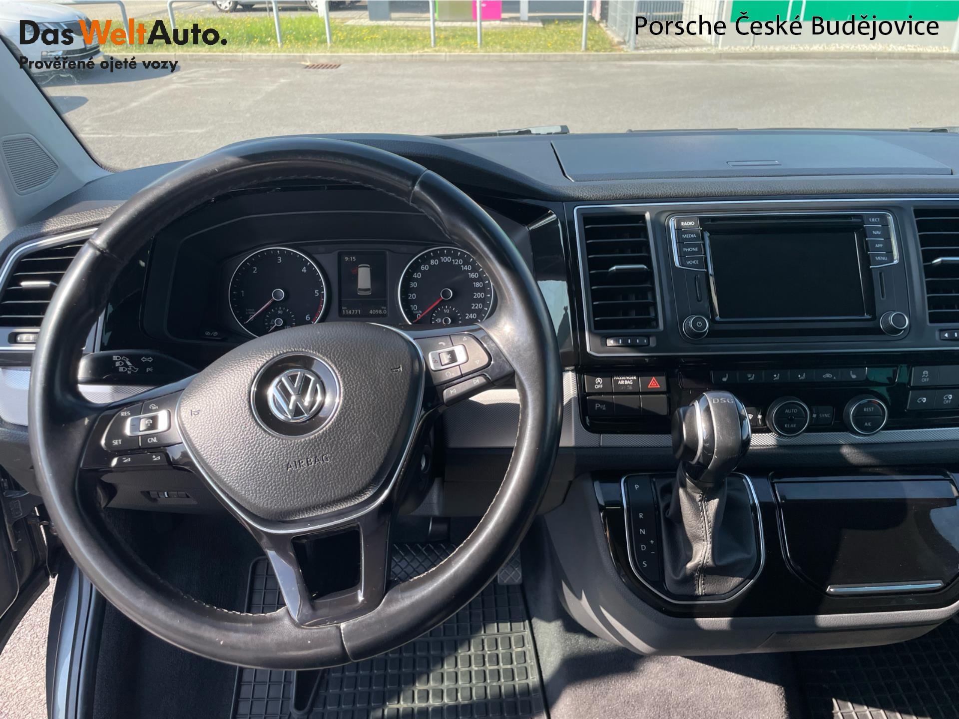Volkswagen Multivan