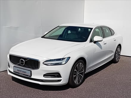 Volvo S90 D4 FWD MOMENTUM PRO140 kW