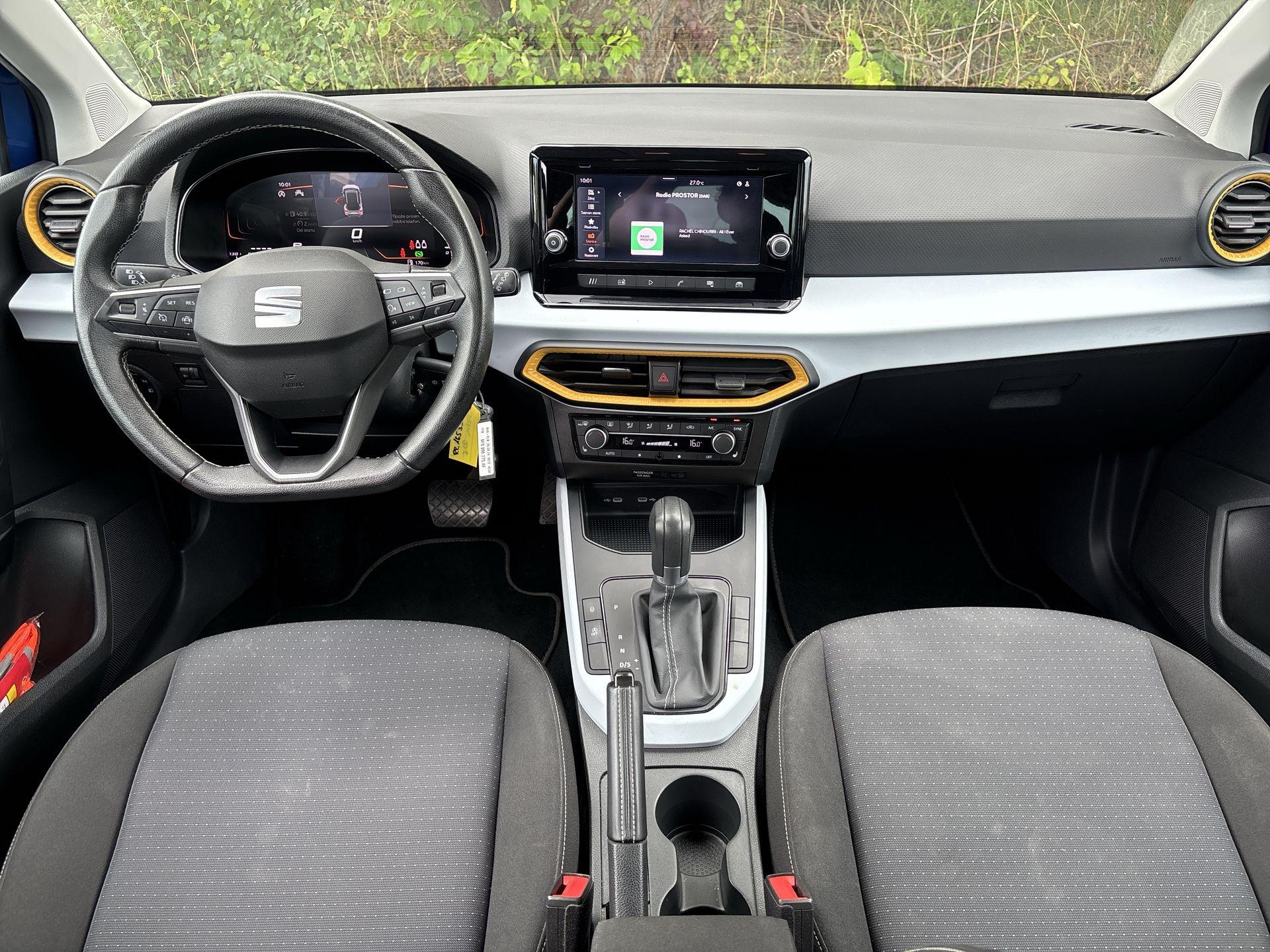 Seat Arona