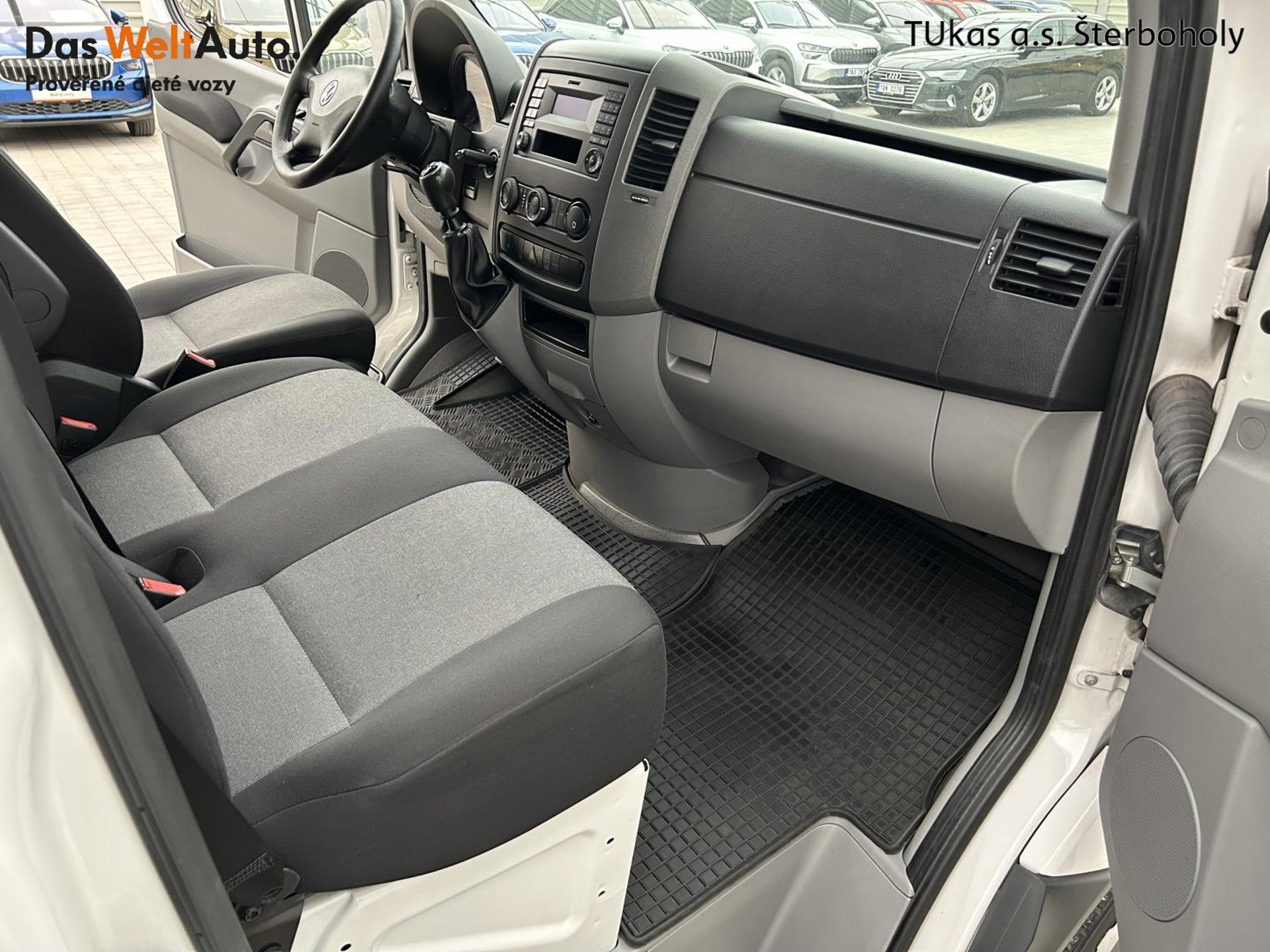 Volkswagen Crafter - skříňový vůz
