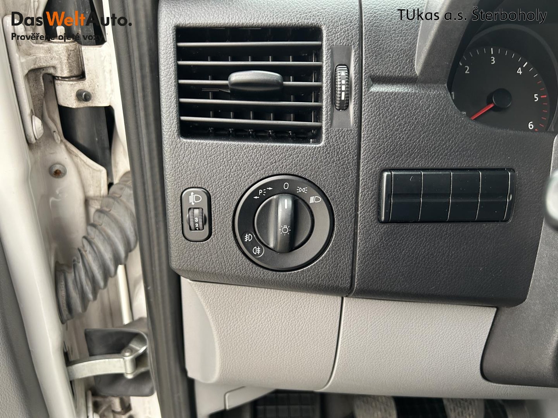 Volkswagen Crafter - skříňový vůz