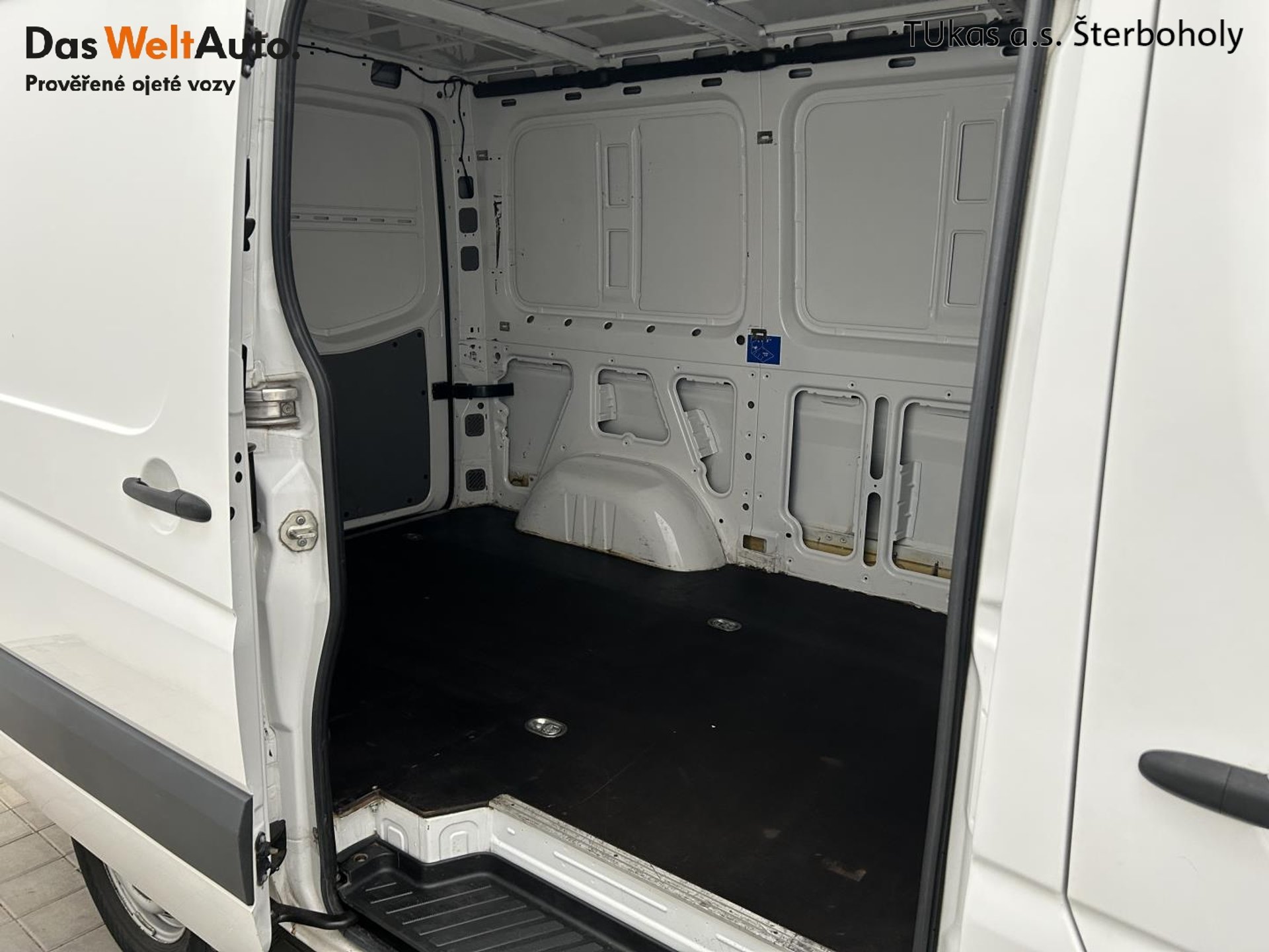 Volkswagen Crafter - skříňový vůz