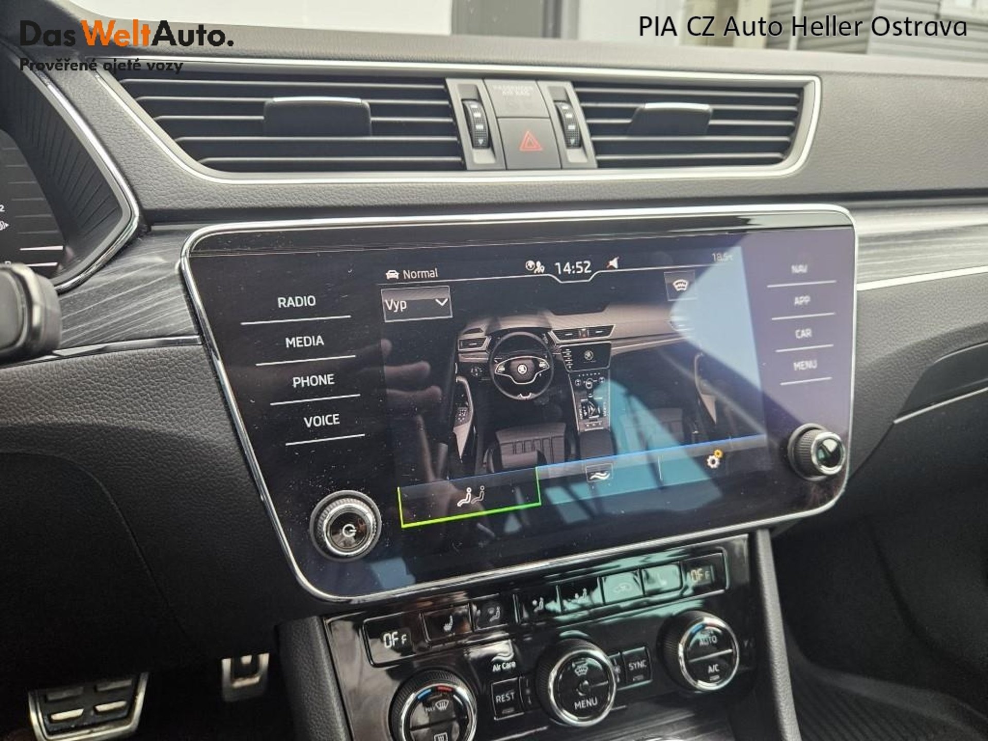 Škoda Superb
