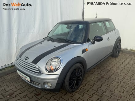 Mini Cooper 1.6i 88 kW