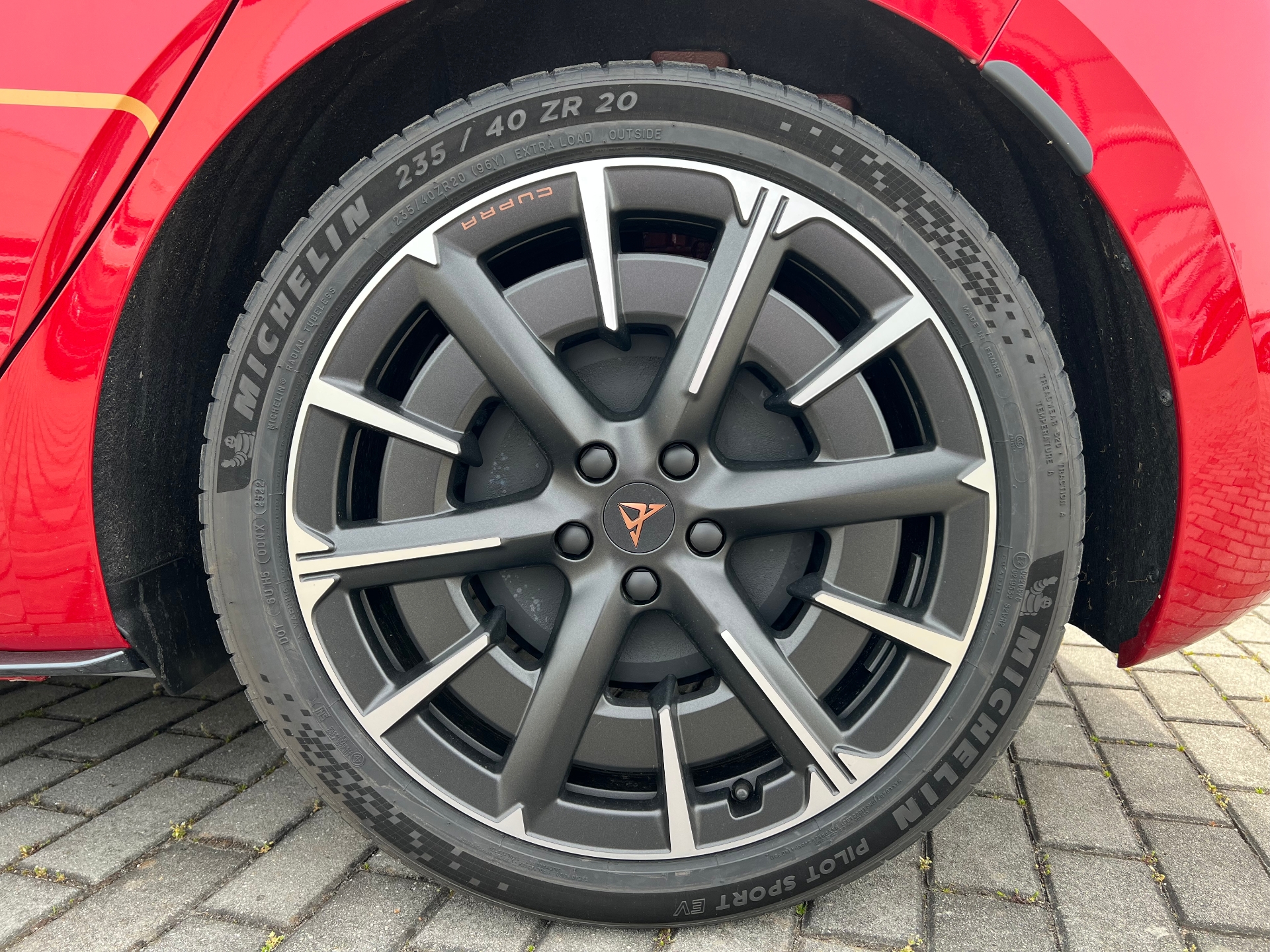 Cupra Born