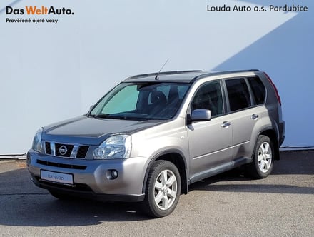 Nissan X-Trail  2.0 DCi 110 kW automat ,
