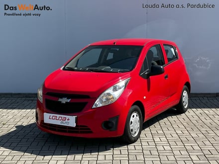 Chevrolet Spark  1.0  50 kW manuál ,