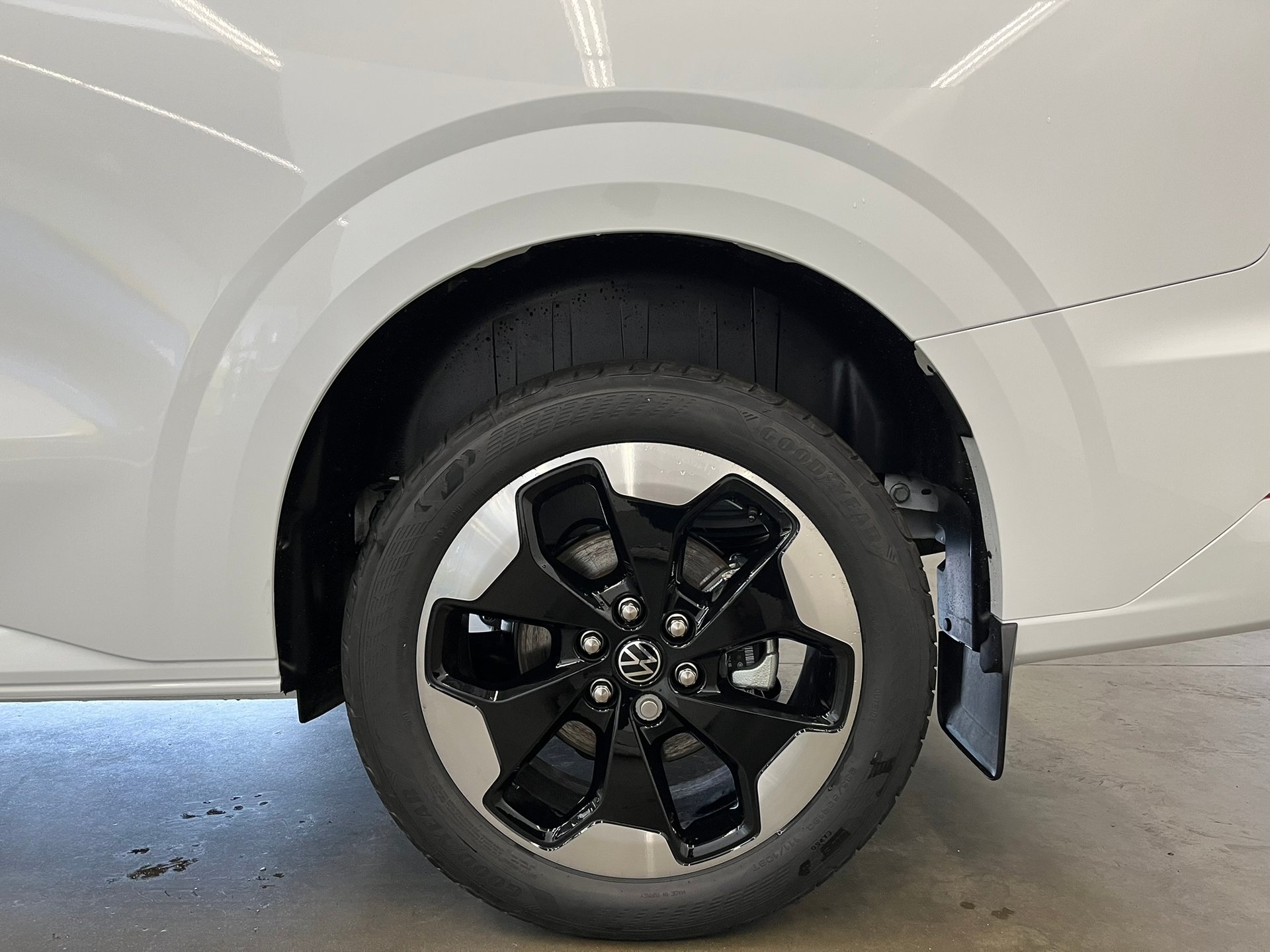 Volkswagen T7 Caravelle