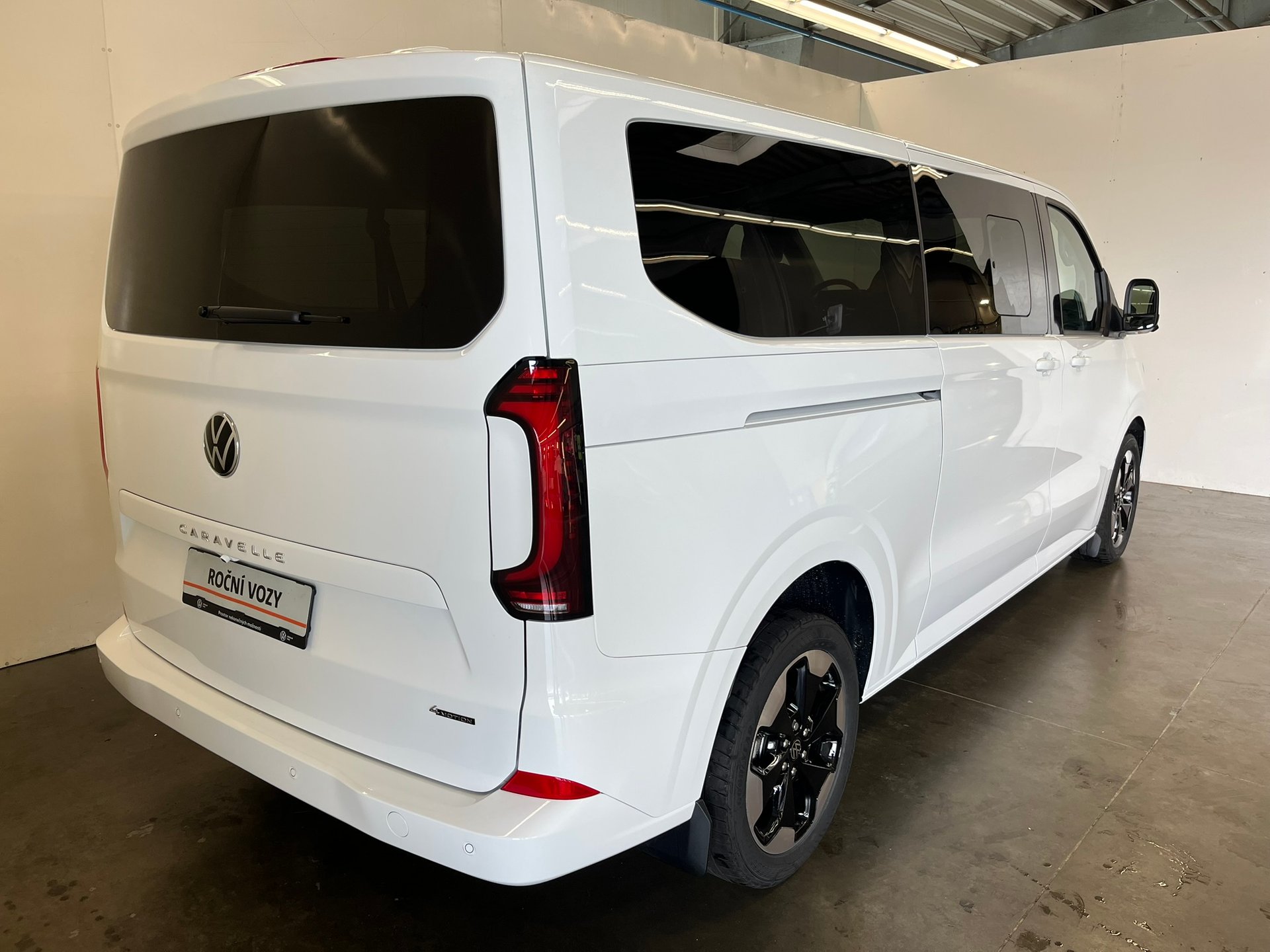Volkswagen T7 Caravelle