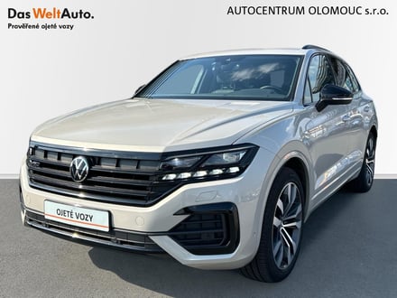 VW Touareg 3.0 TDI 8AT 4MOTION R-Line