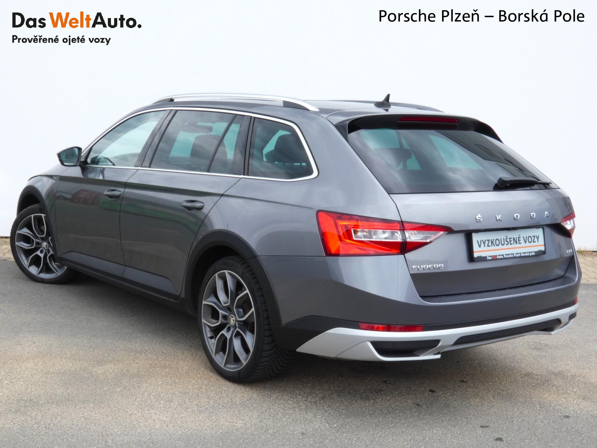 Škoda Superb