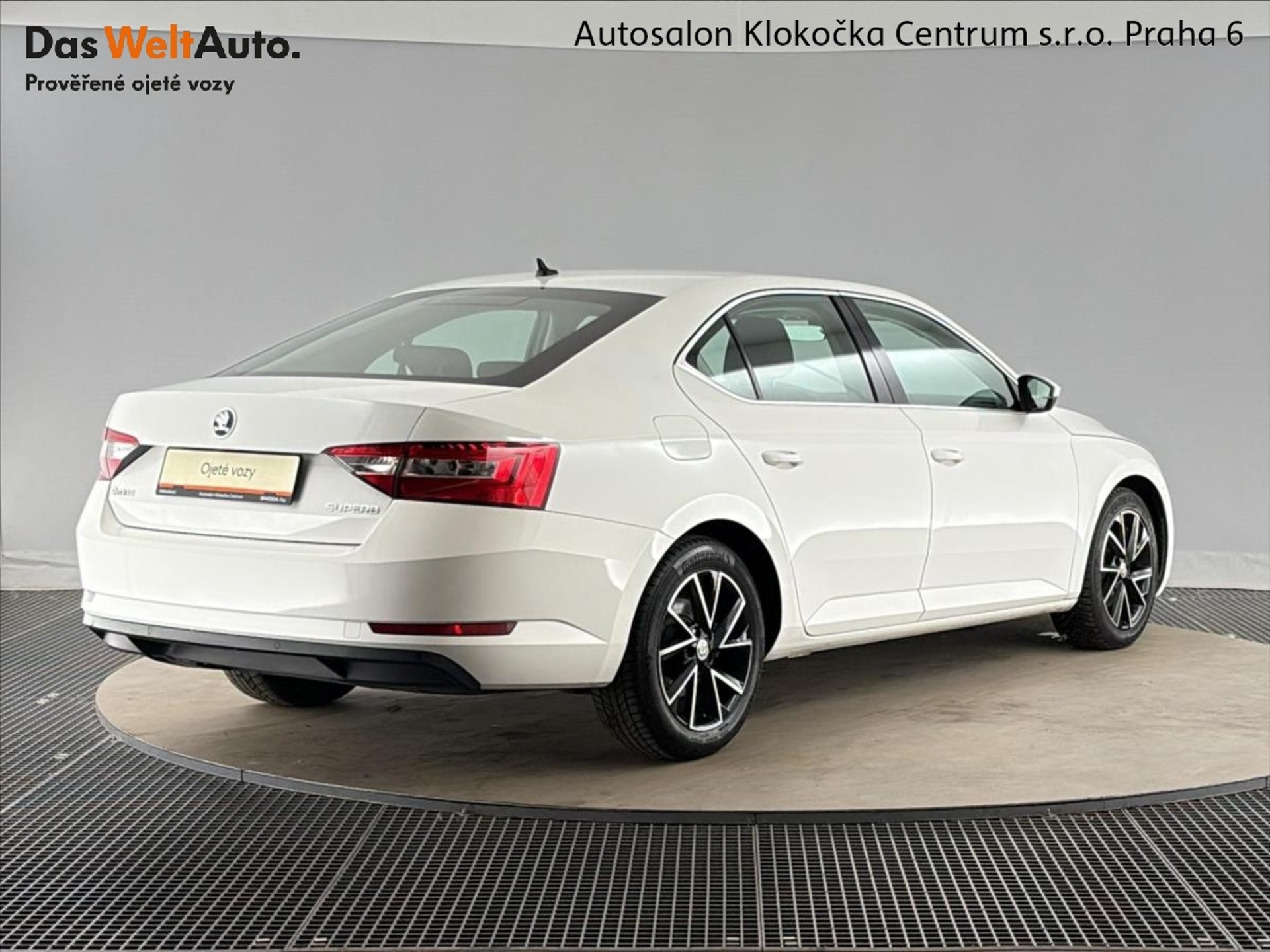 Škoda Superb