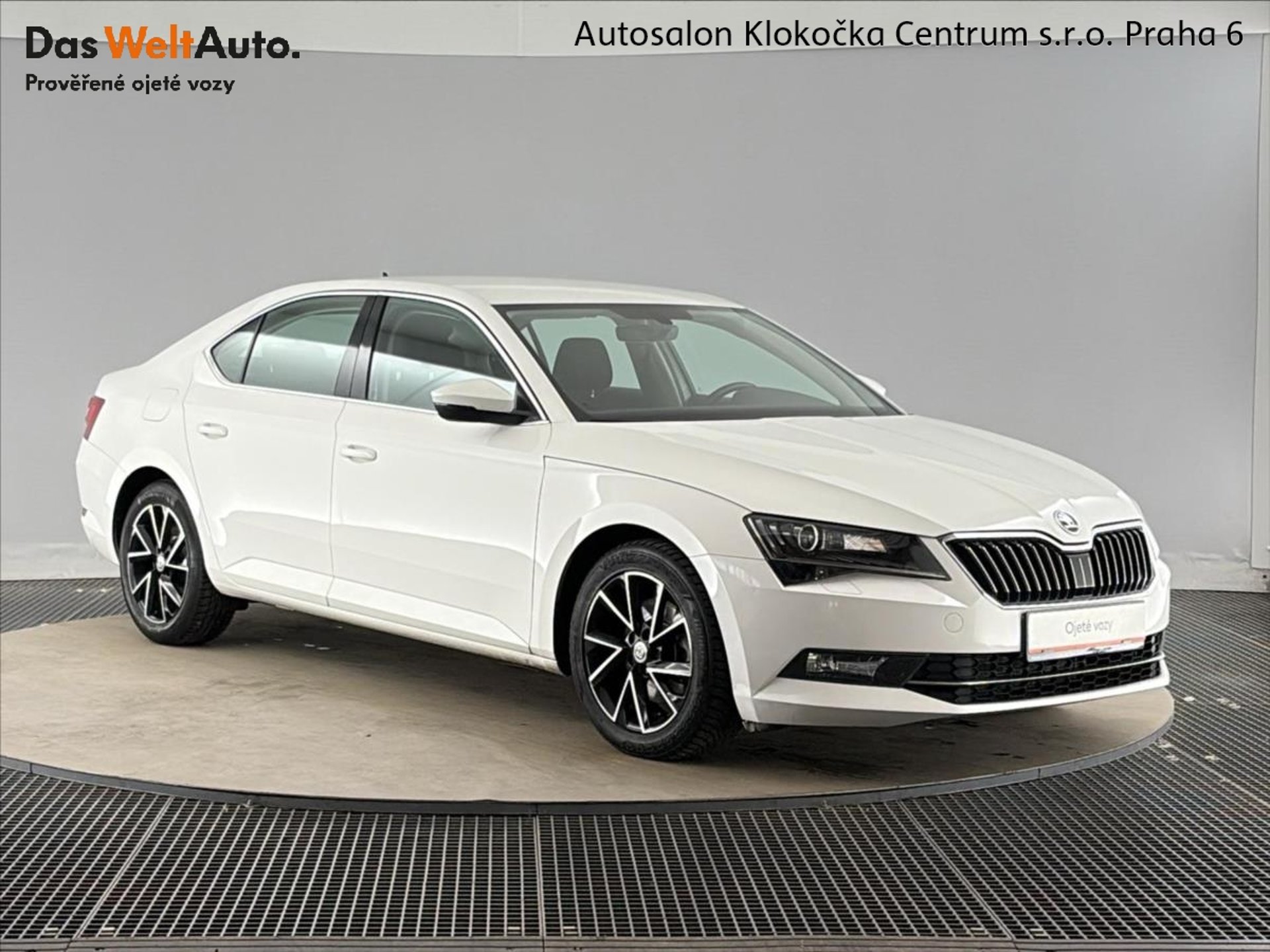 Škoda Superb