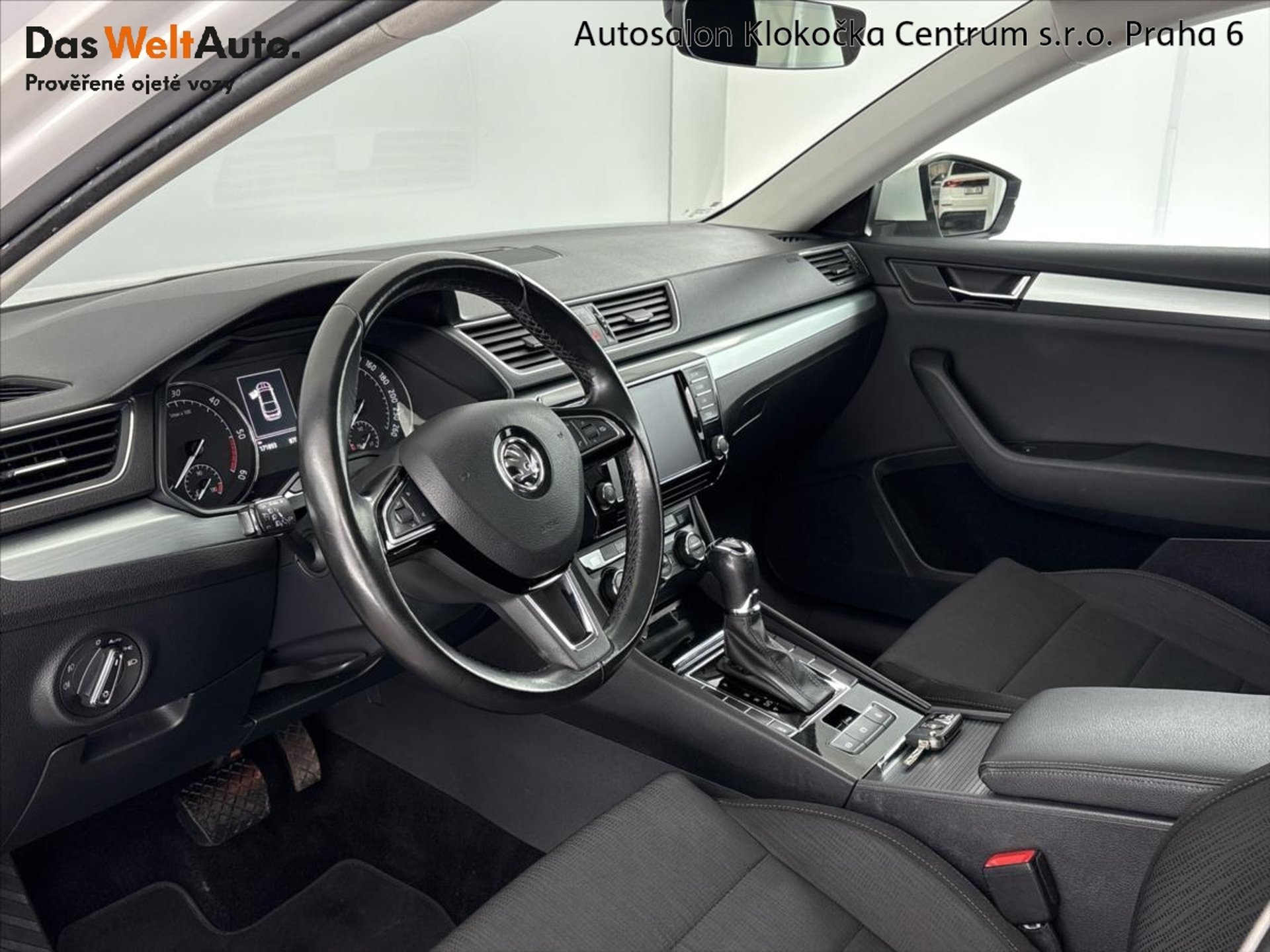 Škoda Superb