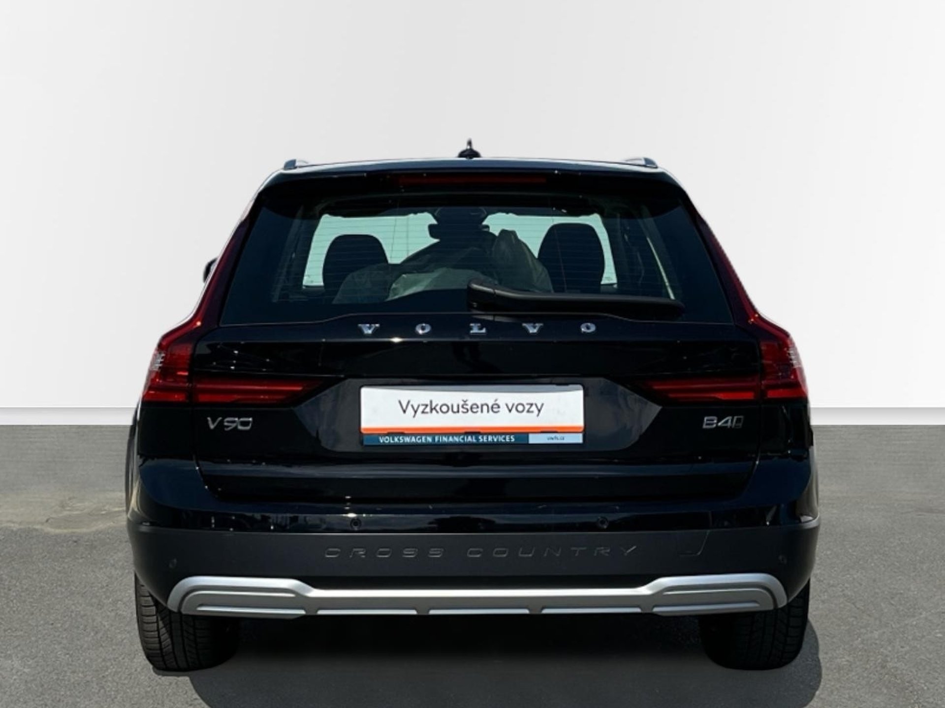 Volvo V90