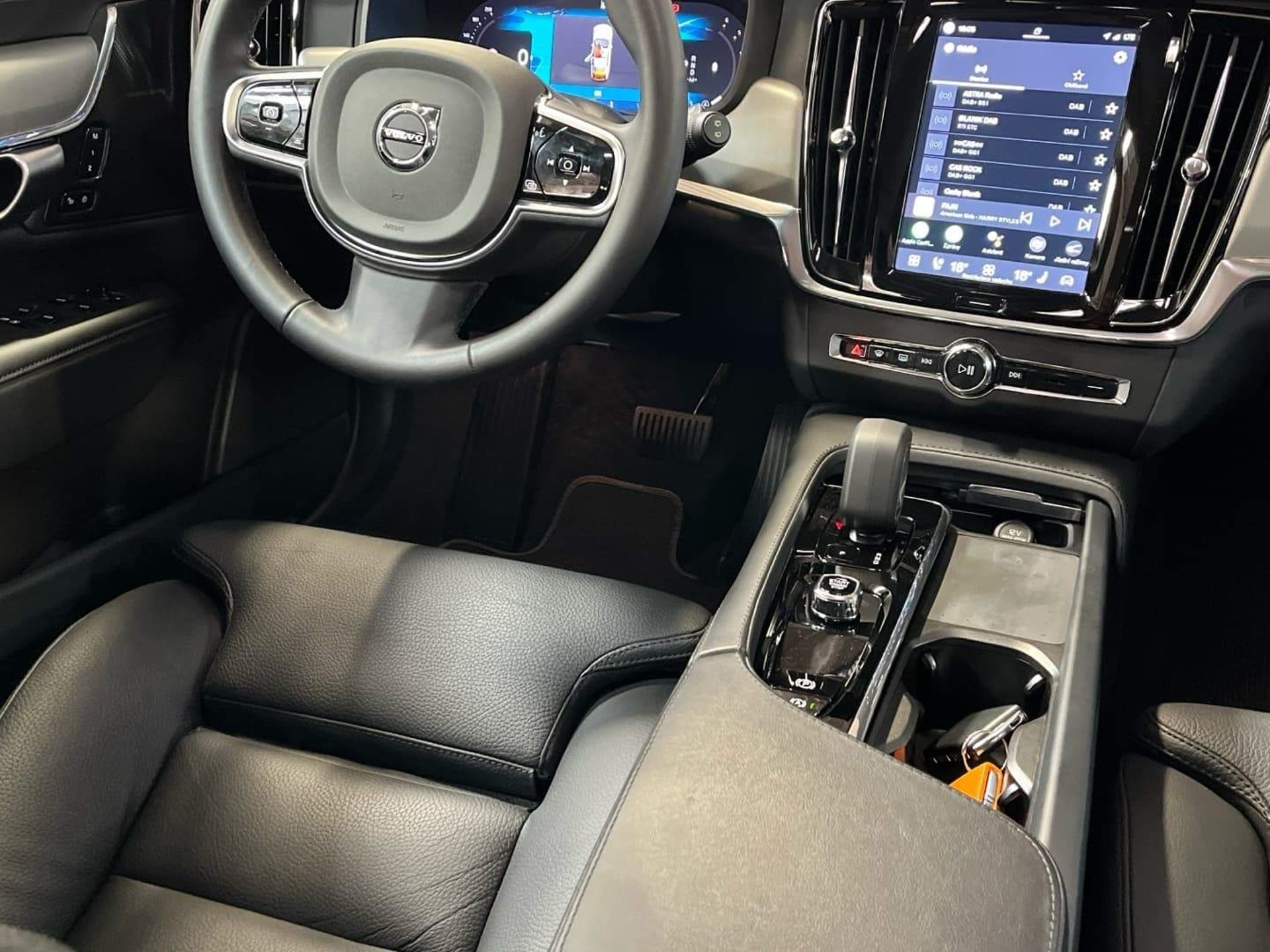 Volvo V90