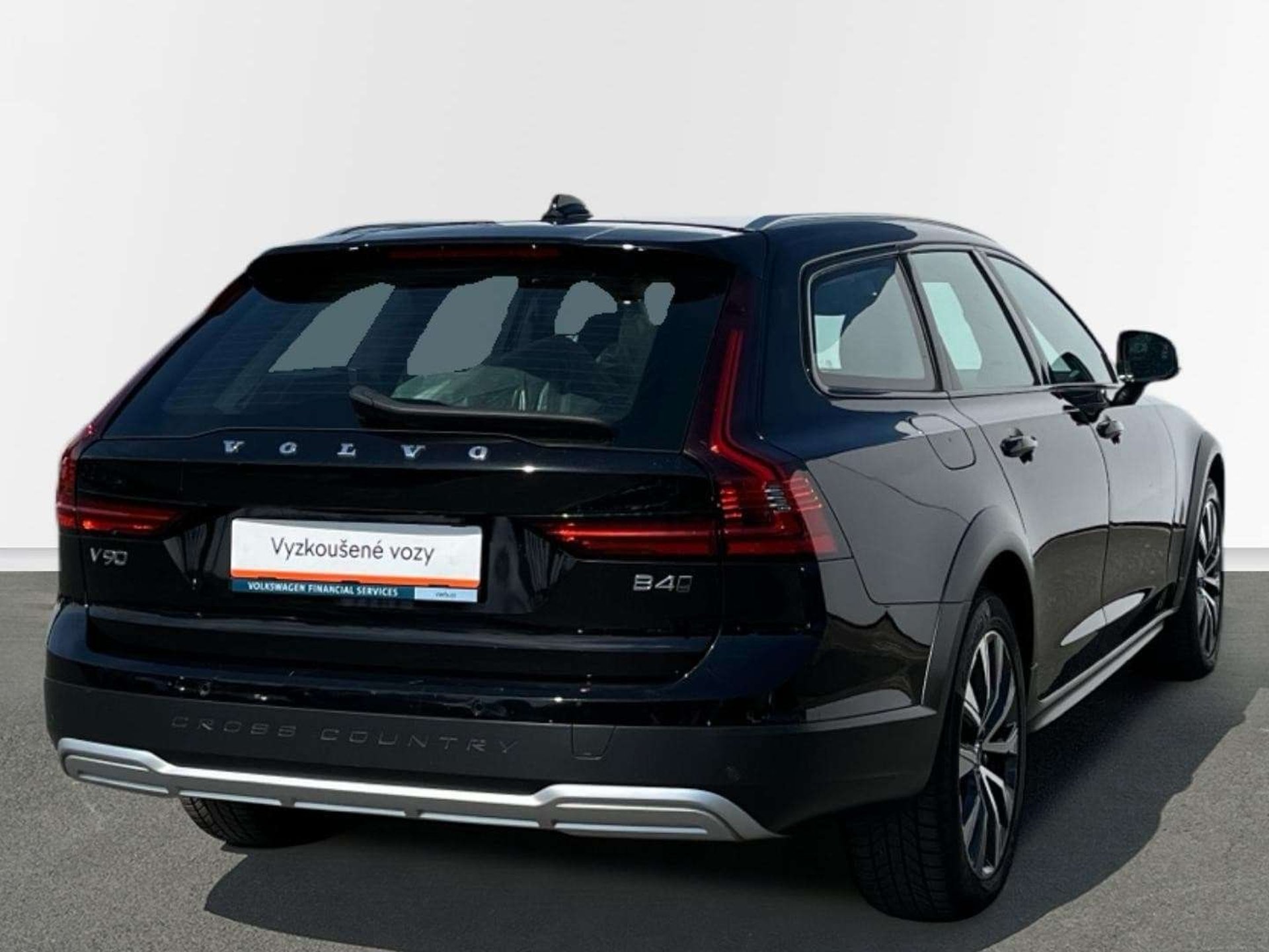 Volvo V90