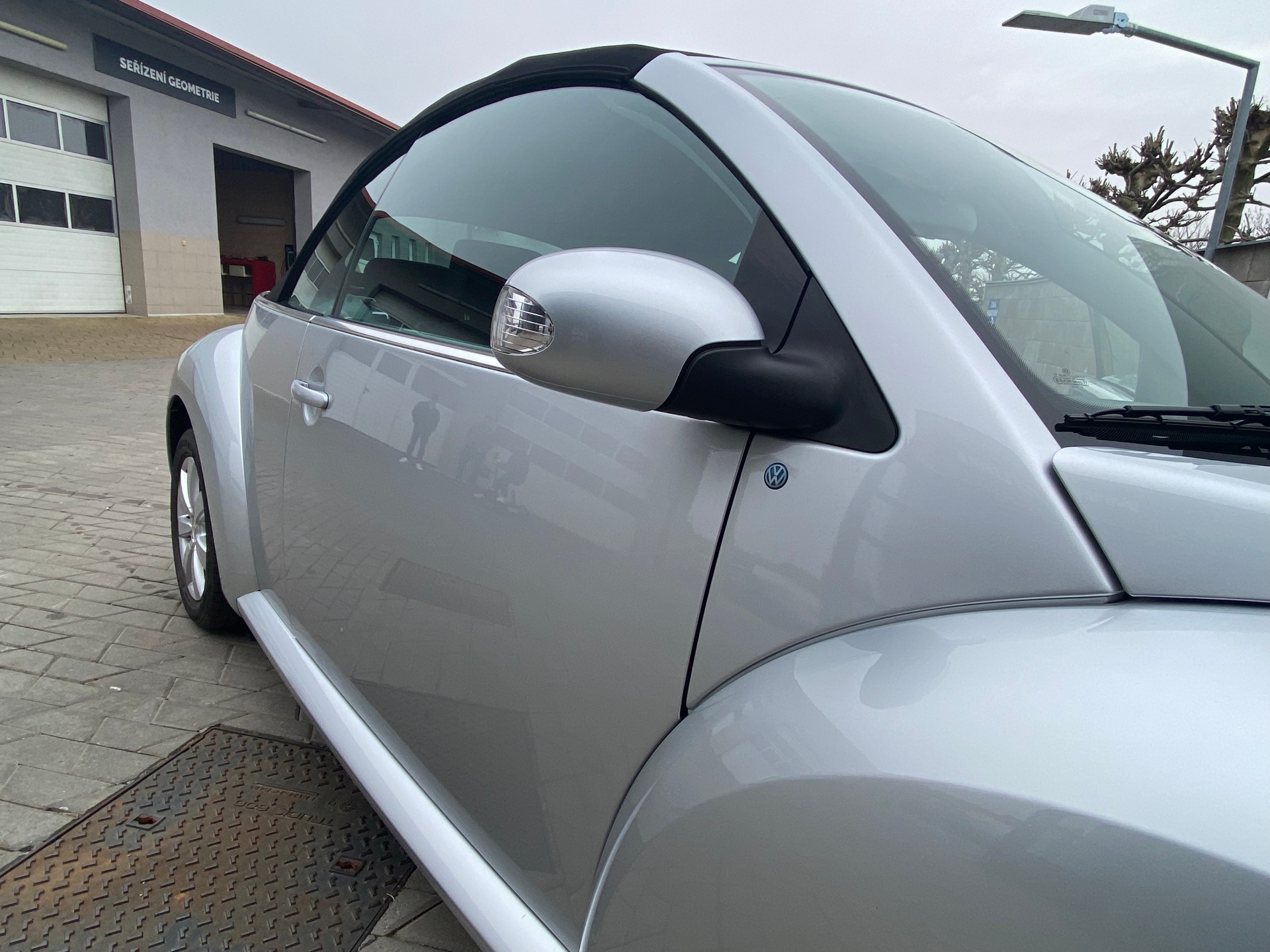 Volkswagen New Beetle Cabrio