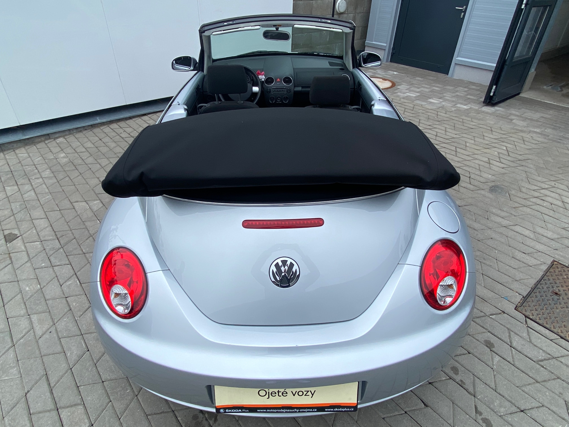 Volkswagen New Beetle Cabrio