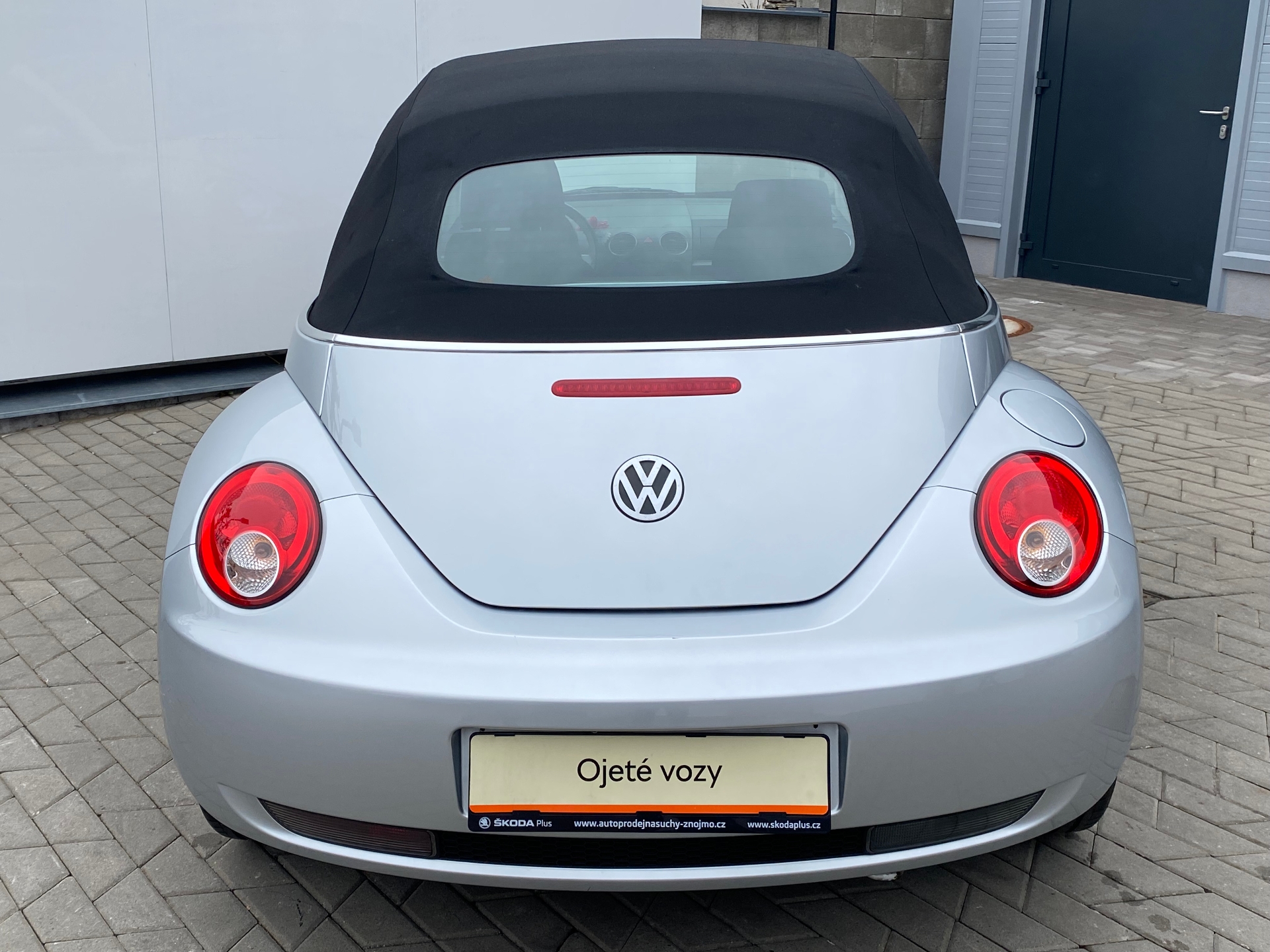 Volkswagen New Beetle Cabrio