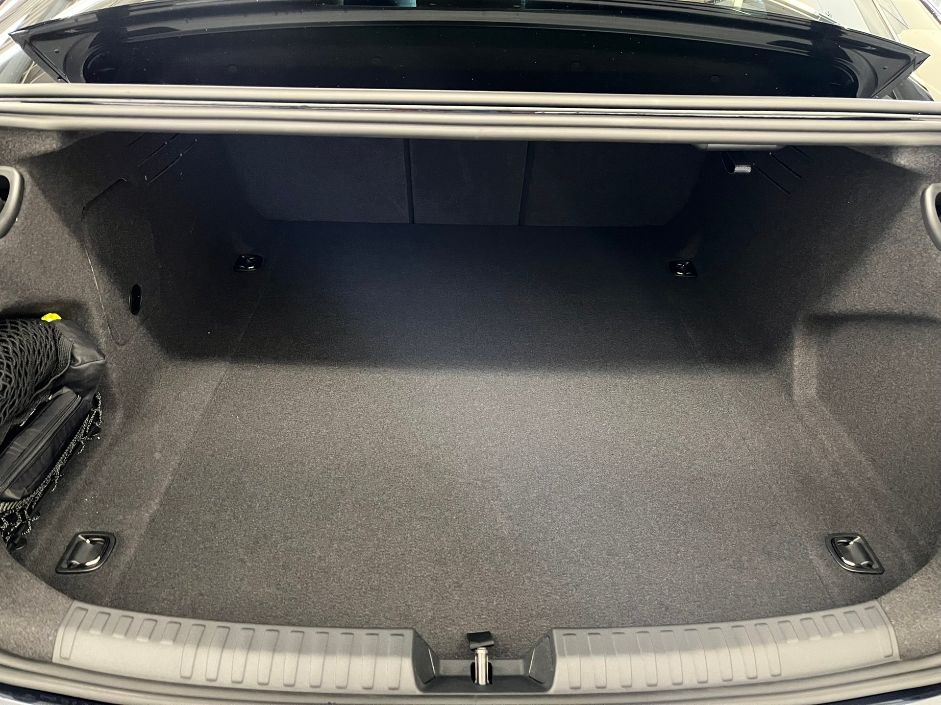 Audi A6 Limuzína