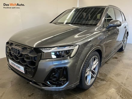 Audi Q7 SUV S line TFSI e quattro 360 kW