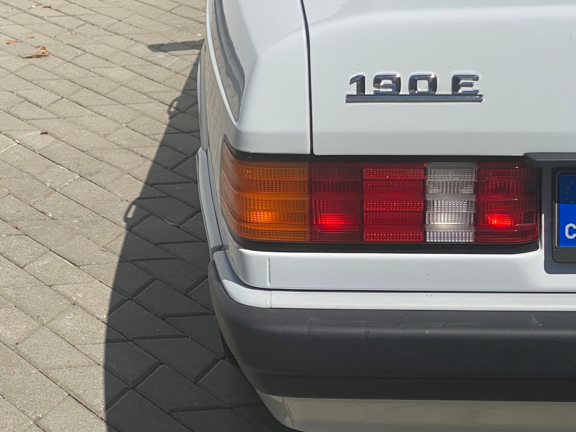 Mercedes-Benz 190