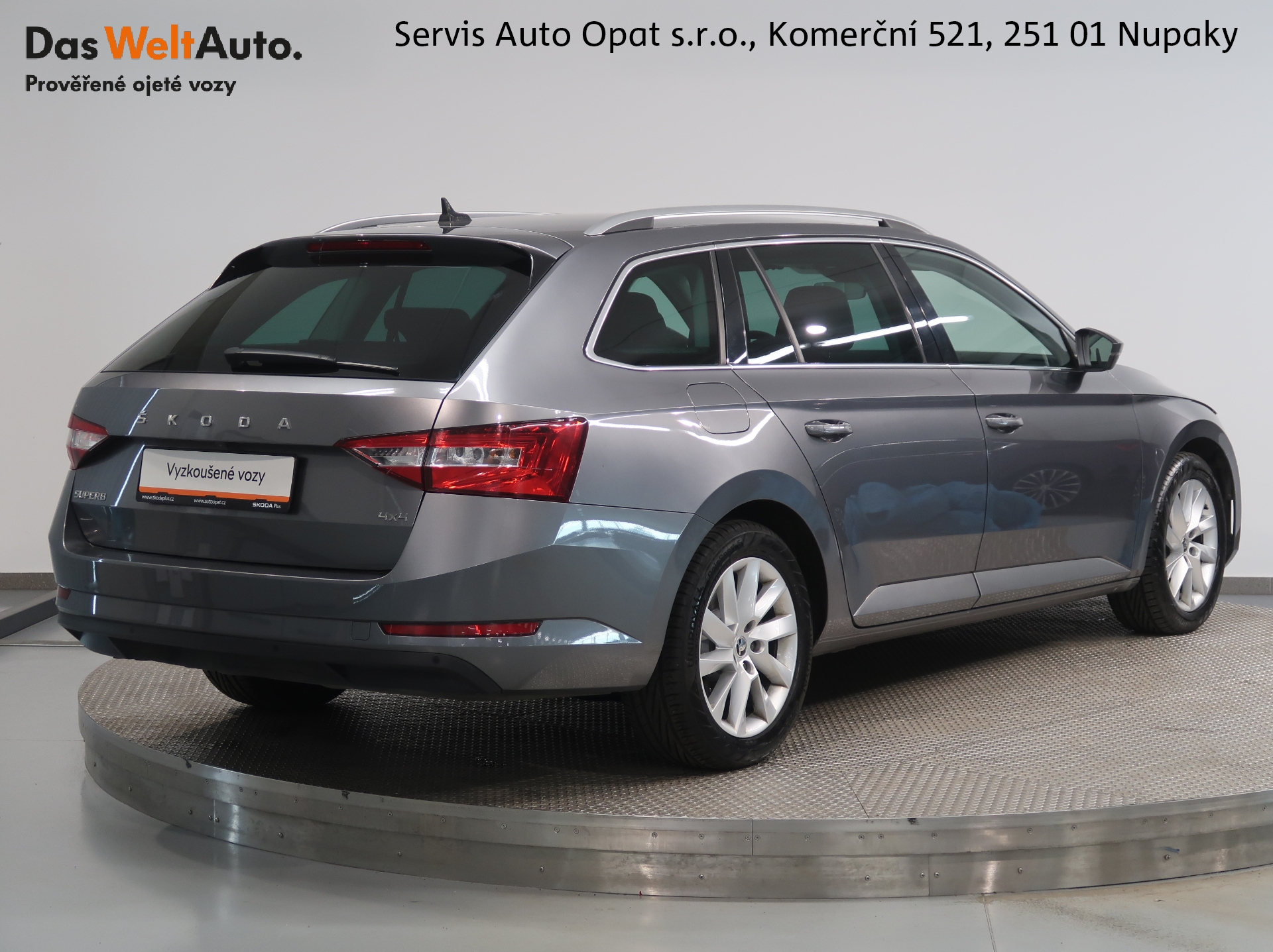 Škoda Superb